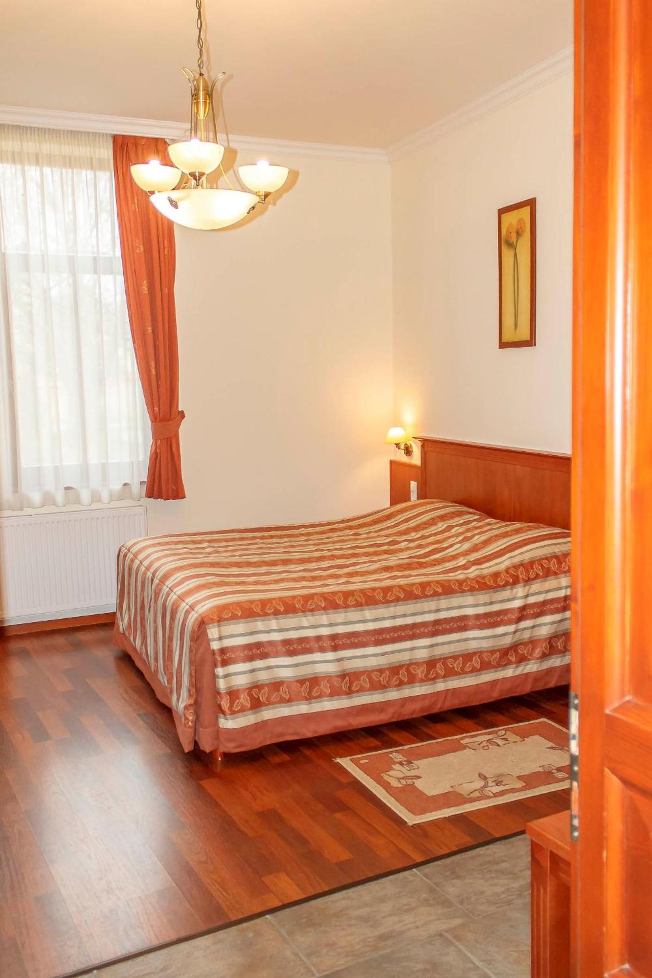 Pannon Hotel Bejelentkezes 20 Oraig, Check-In Until 20 O'Clock, Einchecken Bis 20 Uhr Mohács Extérieur photo