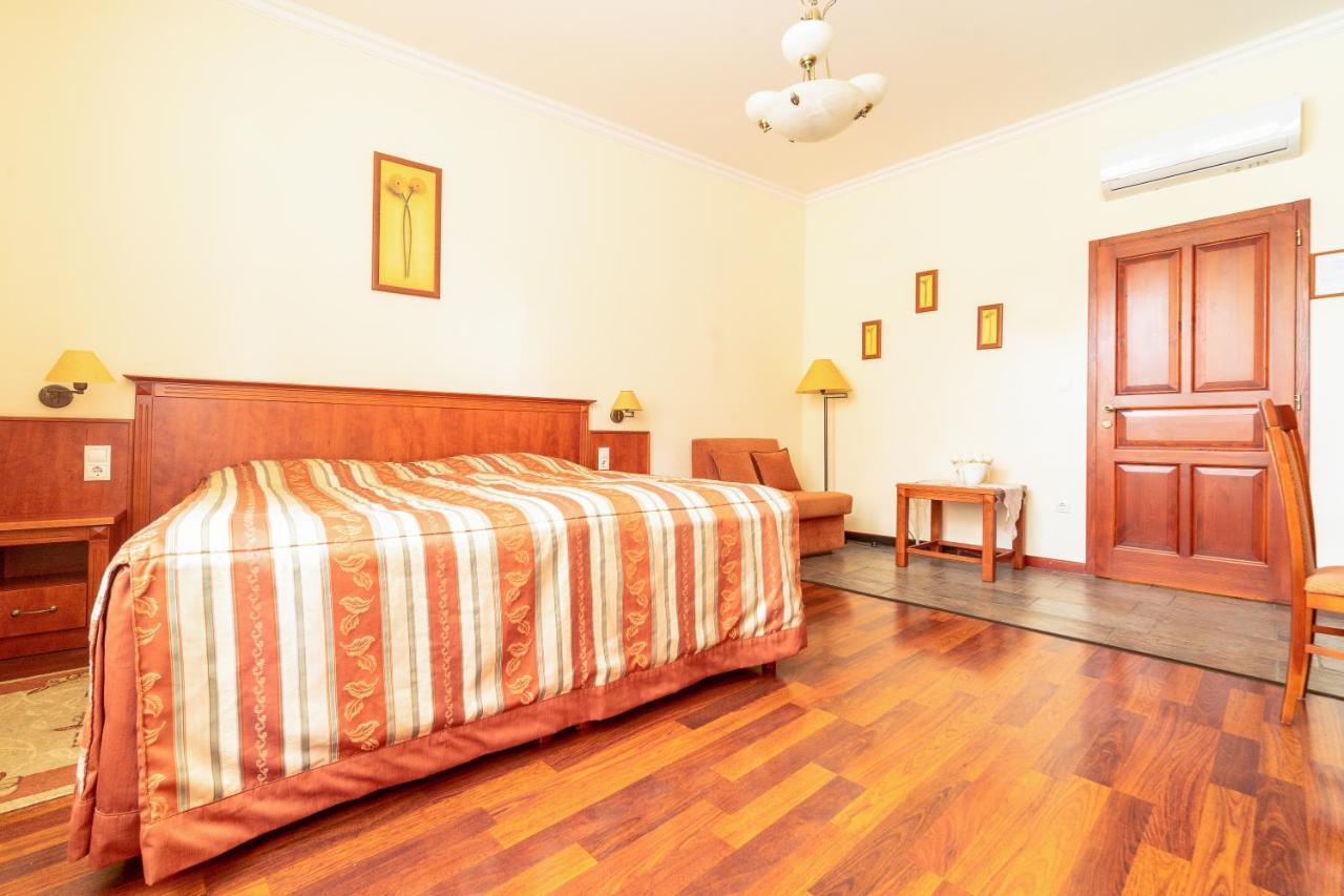 Pannon Hotel Bejelentkezes 20 Oraig, Check-In Until 20 O'Clock, Einchecken Bis 20 Uhr Mohács Extérieur photo